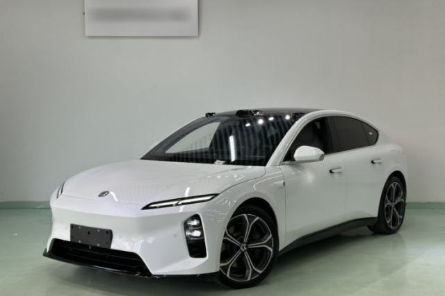 Ojetý Nio ET5 2025 75 kWh
