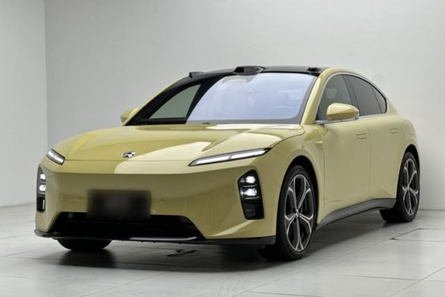 Used Nio ET5 2025 75 kWh