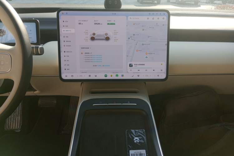 Used Nio ET5 2025 75 kWh Audio And AC Panel