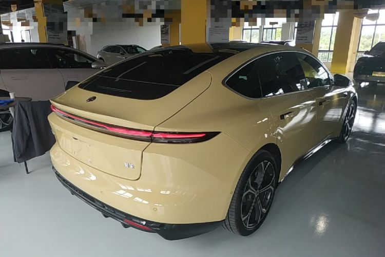 Used Nio ET5 2025 75 kWh Rear Right 45 Deg