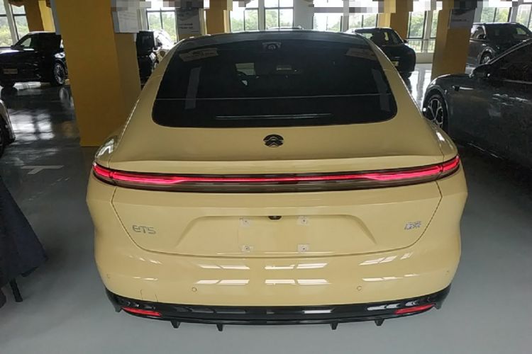 Used Nio ET5 2025 75 kWh Rear