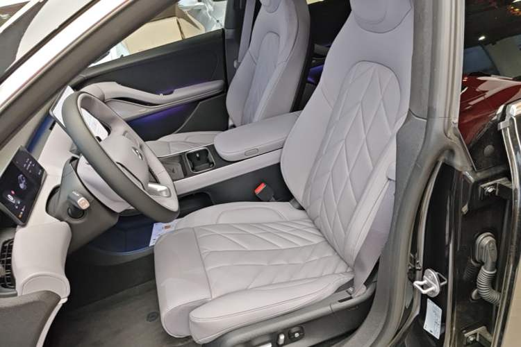 Used Nio ET5 2026 100kWh Left Front Seat