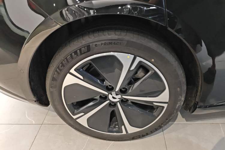 Used Nio ET5 2026 100kWh Right Rear Wheel Hub