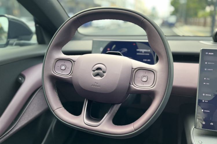 Used Nio ET5T 2024 75kWh Touring Interior 1