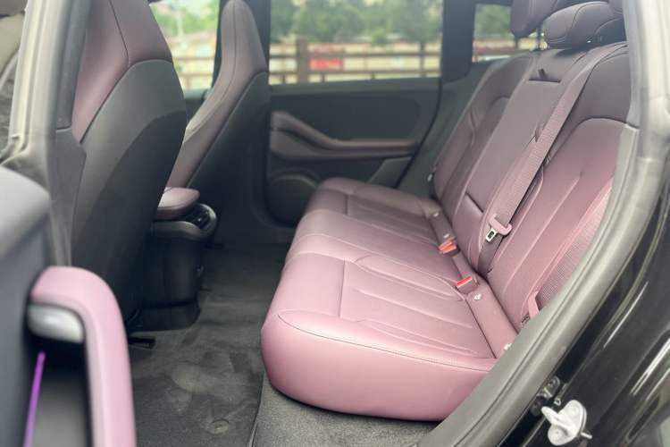 Used Nio ET5T 2024 75kWh Touring Interior 3