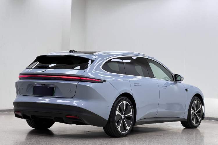 Used Nio ET5T 2024 75kWh Touring Exterior 6
