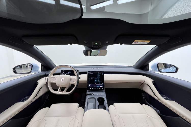 Used Nio ET5T 2024 75kWh Touring Interior 3
