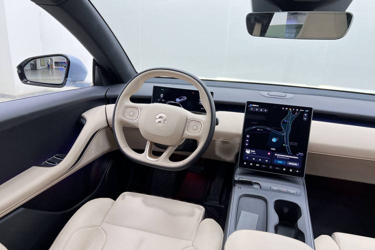 Used Nio ET5T 2024 75kWh Touring Interior 4