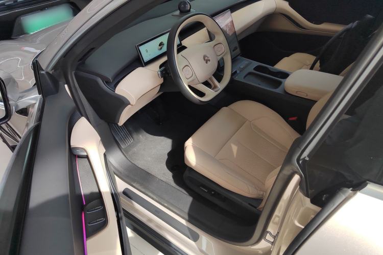 Used Nio ET5T 2024 75kWh Touring Driver Seat