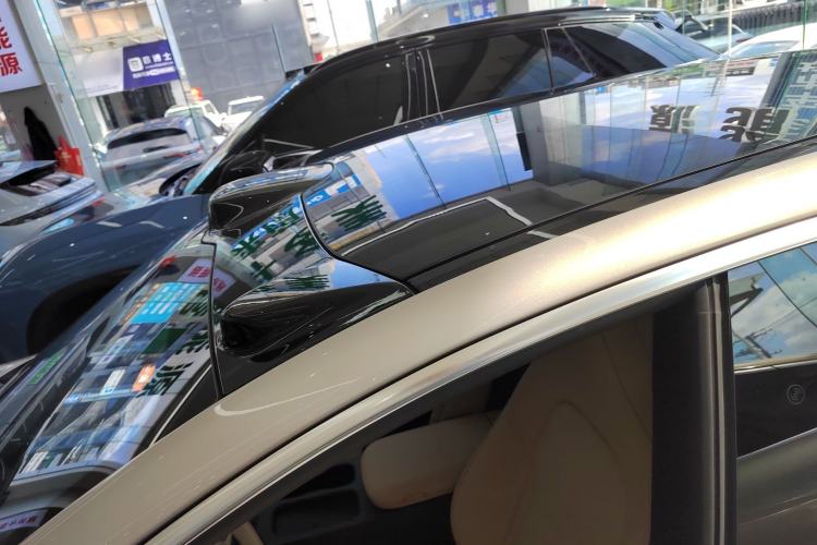 Used Nio ET5T 2024 75kWh Touring Roof