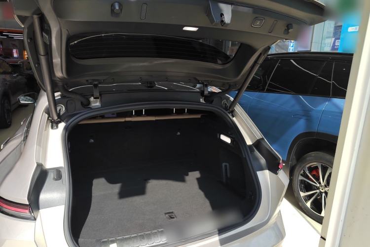 Used Nio ET5T 2024 75kWh Touring Trunk
