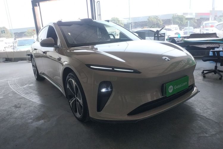 Used Nio ET5T 2024 75kWh Touring Front Right 45 Deg