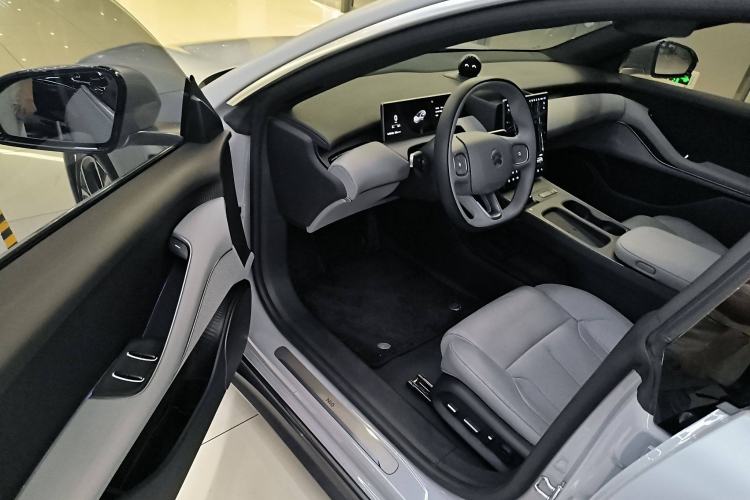 Used Nio ET5T 2024 75kWh Touring Interior 3