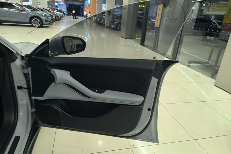 Used Nio ET5T 2024 75kWh Touring Interior 5