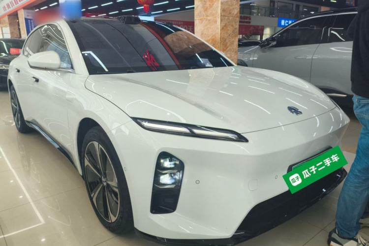 Used Nio ET5T 2025 75 kWh Touring Front Right 45 Deg