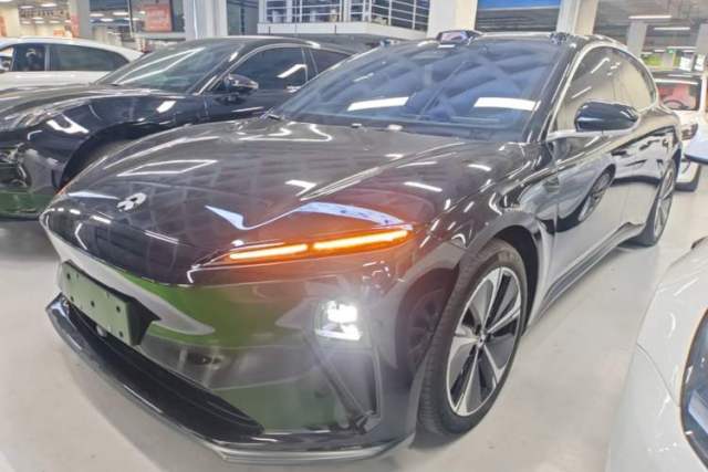 Used Nio ET5T 2023 75 kWh Touring