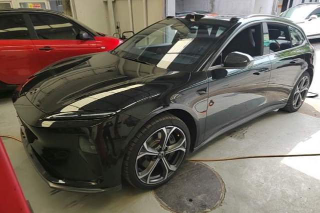 Used Nio ET5T 2023 75 kWh Touring