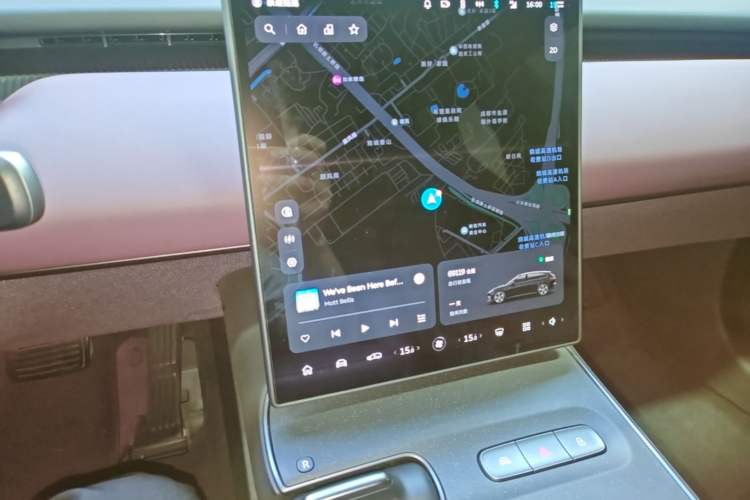 Used Nio ET5T 2023 75 kWh Touring Audio And AC Panel