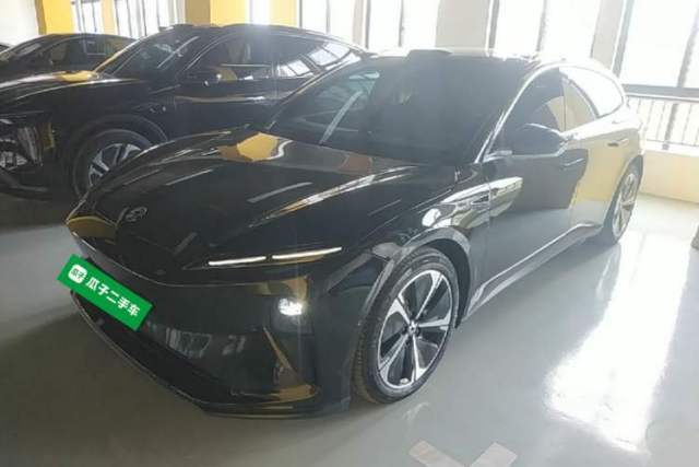 Used Nio ET5T 2023 75 kWh Touring