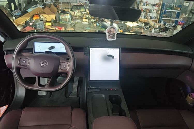 Used Nio ET5T 2023 75 kWh Touring Center Console