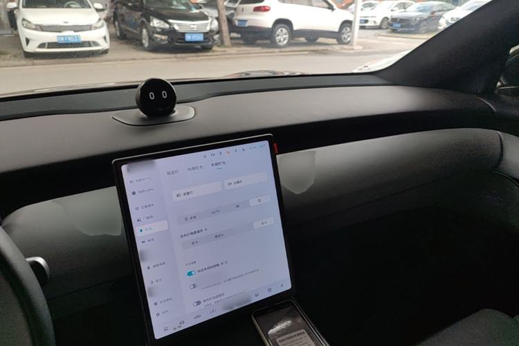 Used Nio ET5T 2023 100kWh Touring Center Console