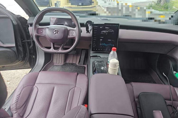 Used Nio ET5T 2023 75 kWh Touring Center Console