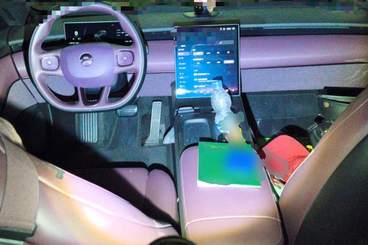 Used Nio ET5T 2023 75 kWh Touring Center Console