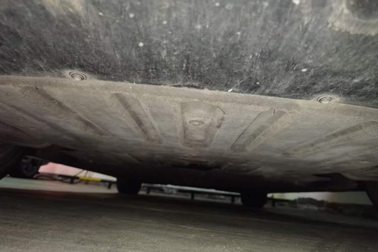 Used Nio ET5T 2023 75 kWh Touring Chassis Front