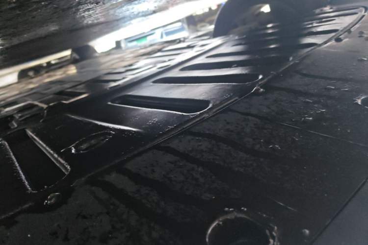 Used Nio ET5T 2023 75 kWh Touring Chassis Front Right