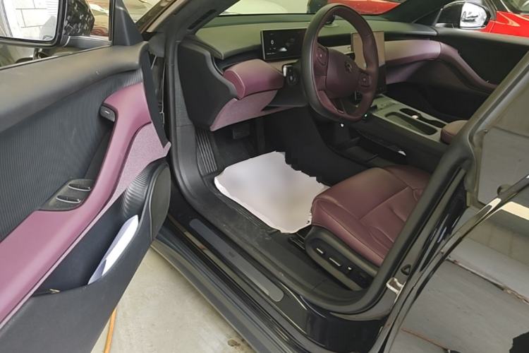 Used Nio ET5T 2023 75 kWh Touring Driver Seat