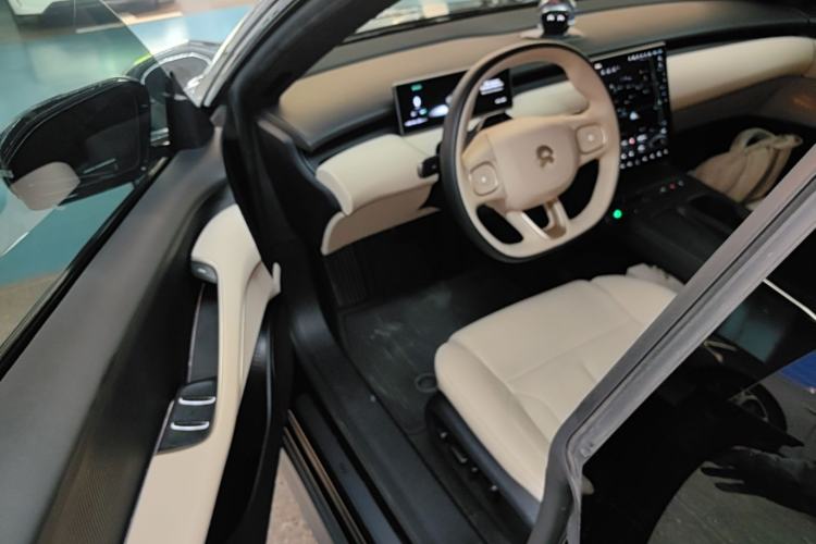 Used Nio ET5T 2023 75 kWh Touring Driver Seat