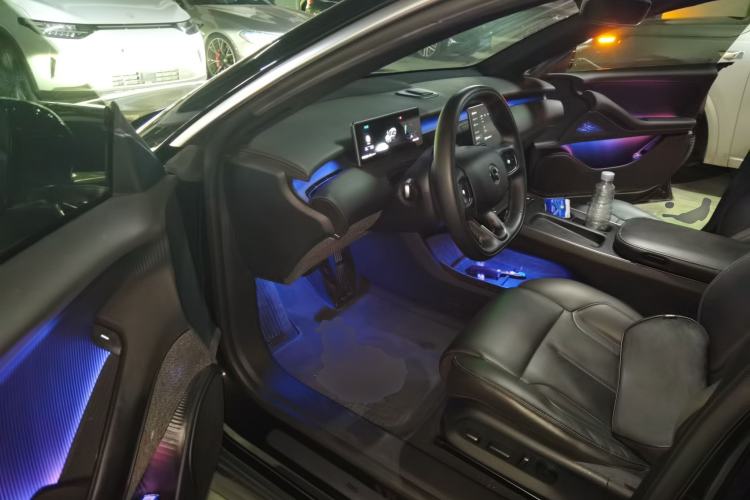 Used Nio ET5T 2023 75 kWh Touring Driver Seat