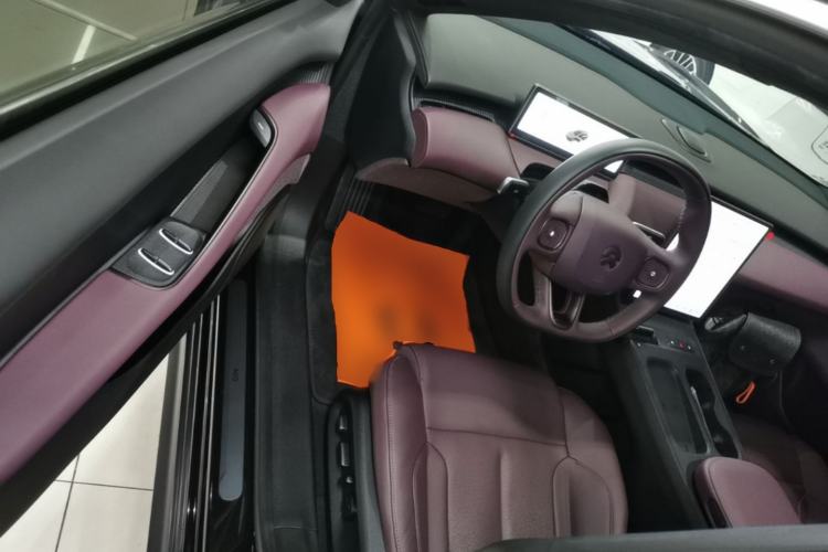 Used Nio ET5T 2023 75 kWh Touring Driver Seat