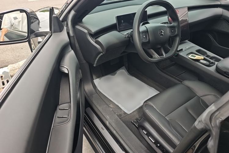 Used Nio ET5T 2023 75 kWh Touring Driver Seat