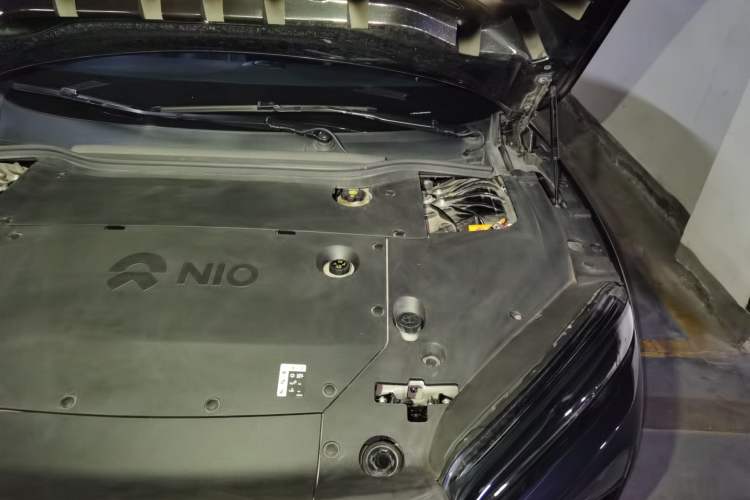 Used Nio ET5T 2023 75 kWh Touring Engine Bay Left