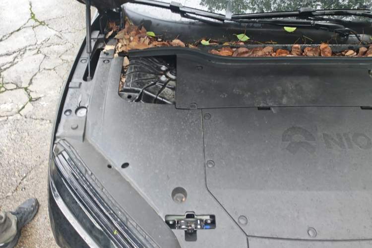 Used Nio ET5T 2023 75 kWh Touring Engine Bay Right