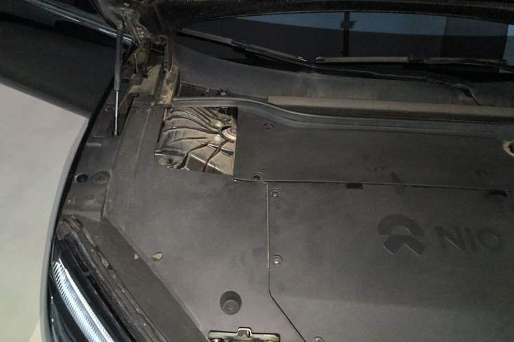 Used Nio ET5T 2023 75 kWh Touring Engine Bay Right