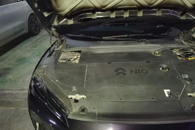 Used Nio ET5T 2023 75 kWh Touring Engine Bay Right