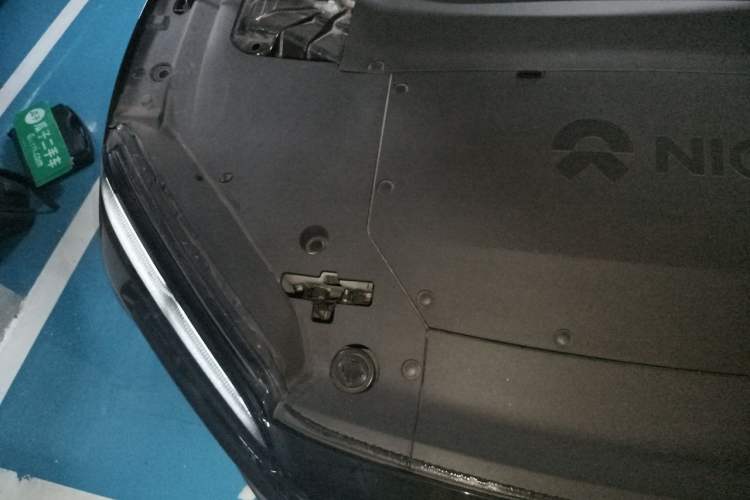 Used Nio ET5T 2023 75 kWh Touring Engine Bay Right