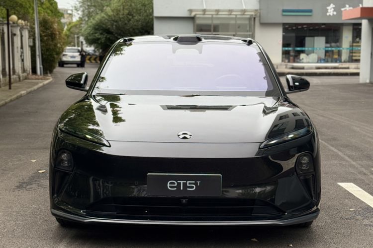 Used Nio ET5T 2023 75 kWh Touring Exterior 1