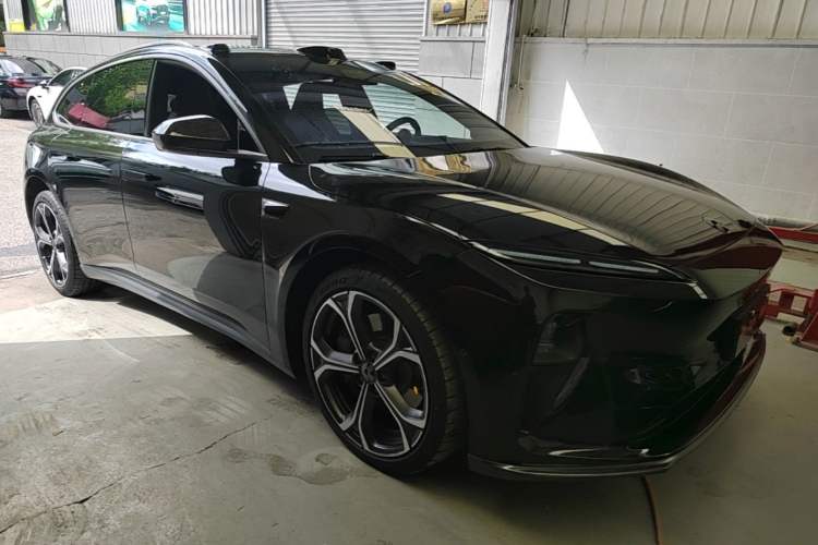 Used Nio ET5T 2023 75 kWh Touring Exterior 1