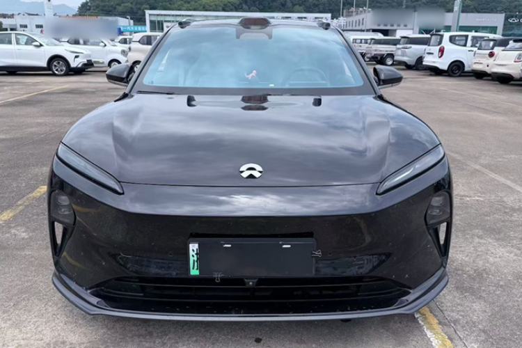 Used Nio ET5T 2023 75 kWh Touring Exterior 1