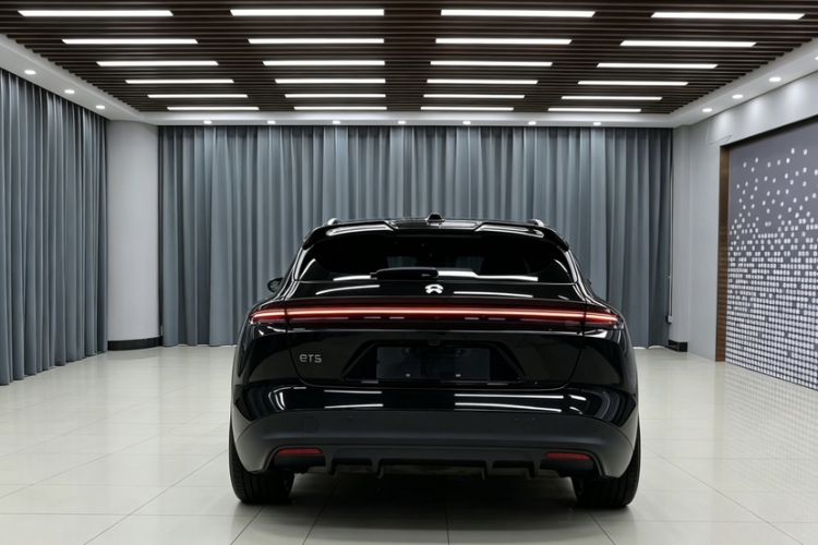 Used Nio ET5T 2023 75 kWh Touring Exterior 10