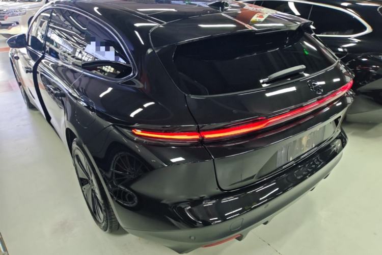 Used Nio ET5T 2023 75 kWh Touring Exterior 2