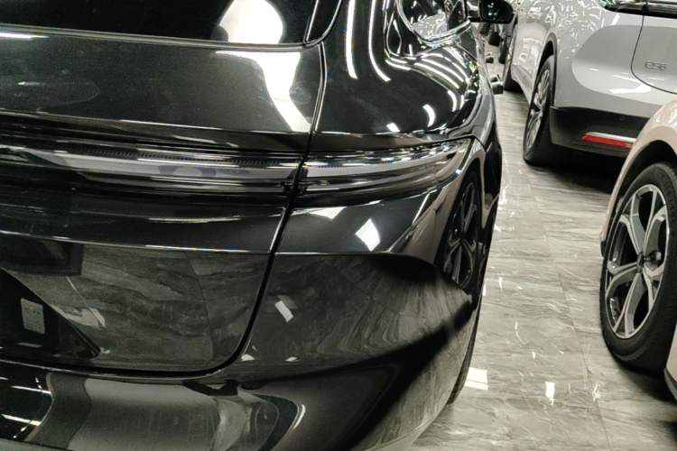 Used Nio ET5T 2023 75 kWh Touring Exterior 3