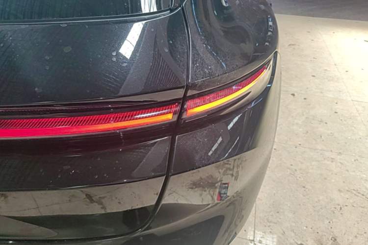 Used Nio ET5T 2023 75 kWh Touring Exterior 3