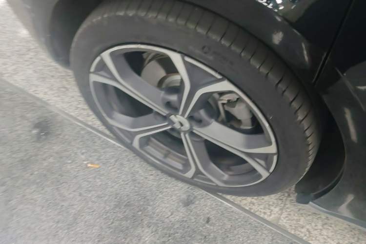 Used Nio ET5T 2023 75 kWh Touring Exterior 5