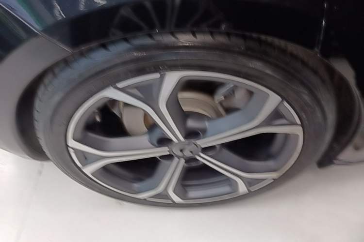 Used Nio ET5T 2023 75 kWh Touring Exterior 5
