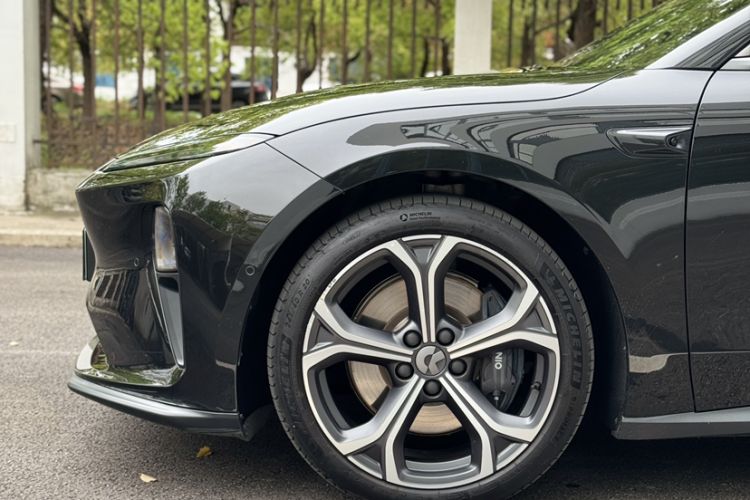 Used Nio ET5T 2023 75 kWh Touring Exterior 6