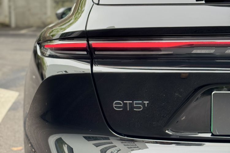 Used Nio ET5T 2023 75 kWh Touring Exterior 7
